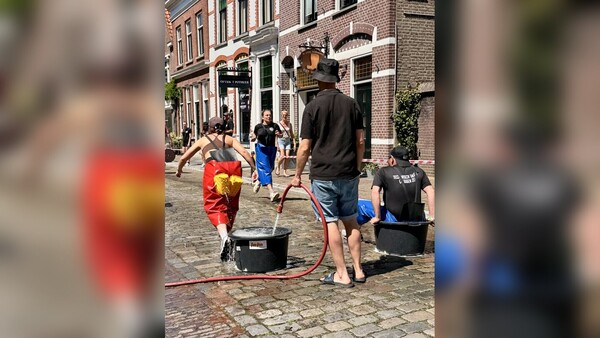 Waterkakrace 