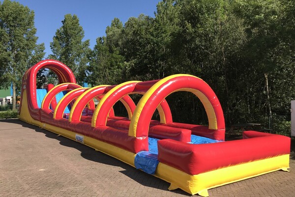 Waterglijbaan